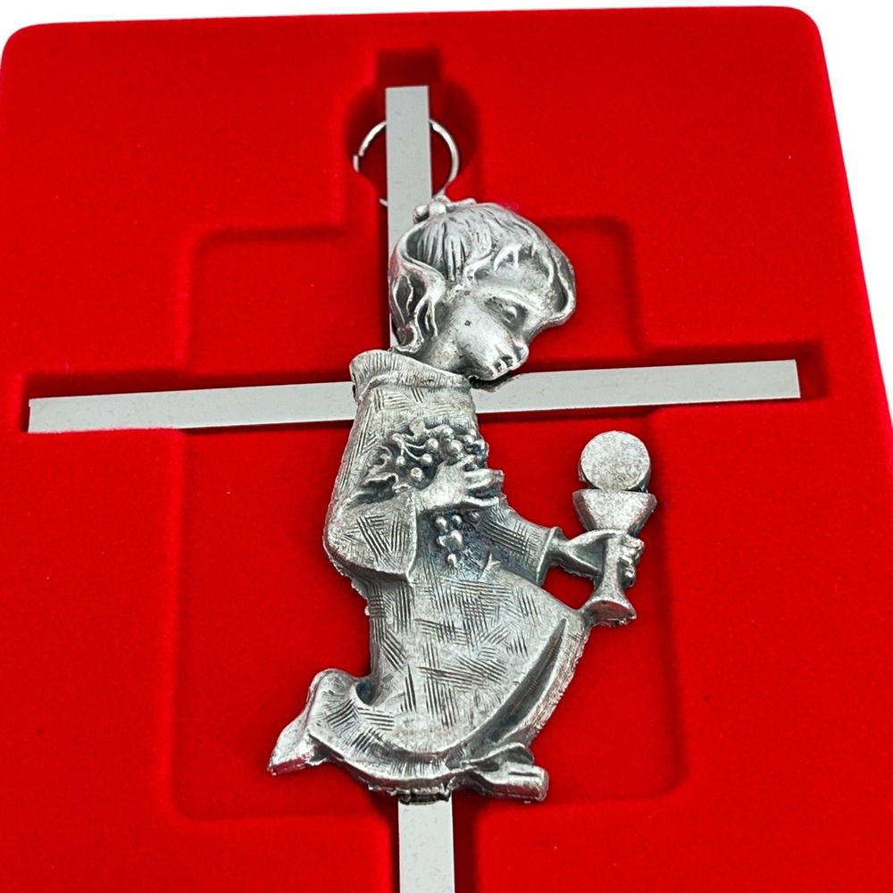 Bliss Vintage First Holy Communion Wall Cross Kneeling Boy Chalice Silver Tone - Picture 2 of 11
